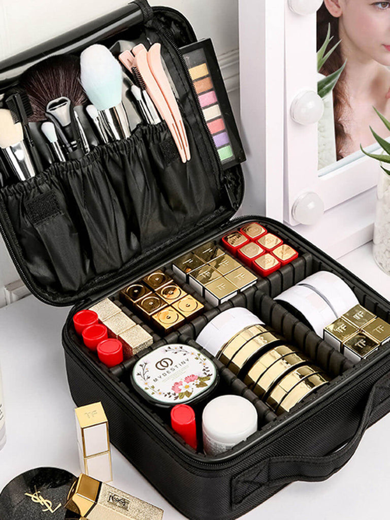 Trousse de maquillage simple et multifonctionnelle