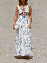 Laden Sie das Bild in den Galerie-Viewer, Unique Print Cutout Tie-Up Backless Maxi Dress