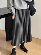 Load image into Gallery viewer, Elastic High-Waisted Pleated Midi Skirt