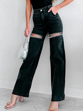 Load image into Gallery viewer, Rhinestone Detailed Distressed Straight Jeans