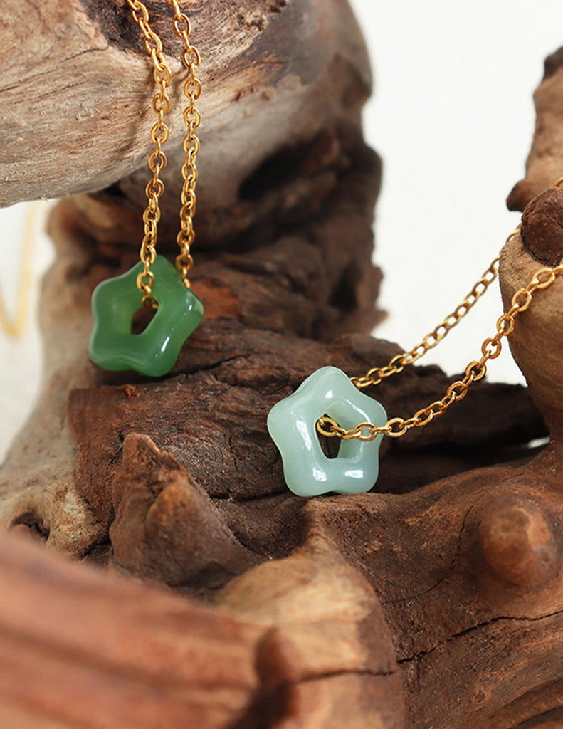 Collier en Jade Fleur