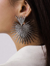 Lataa kuva Galleria-katseluun, Retro Scalloped Geometric Stud Earrings