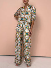 Carica l&#39;immagine nel visualizzatore di Gallery, Ethnic Print Fashionable Casual Top And Wide-Leg Pants Two-Piece Suit