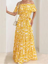 Laden Sie das Bild in den Galerie-Viewer, One-Shoulder Short-Sleeve Printed Ruffle Maxi Dress