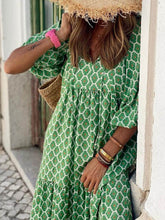 Carregar imagem no visualizador da galeria, Bohemian Printed Maxi Dress