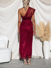 Indlæs billede til gallerivisning One-Shoulder Split Sequin Maxi Dress