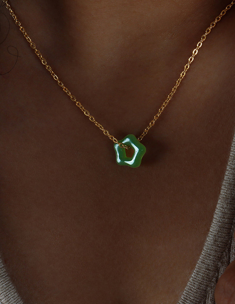 Collier en Jade Fleur