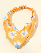 Load image into Gallery viewer, Daisy Print Headband