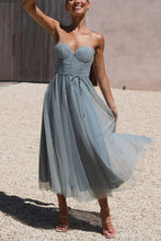 Load image into Gallery viewer, Modern-day Princess Chiffon Suspenders Party Maxi Dress
