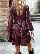 Carregar imagem no visualizador da galeria, Round Neck Casual Velvet Mini Dress