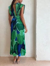 Load image into Gallery viewer, Pleated Sleeveless Lounge Dress Long Dress