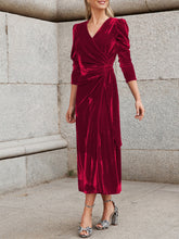 Load image into Gallery viewer, French Elegance Velvet Midi Dress