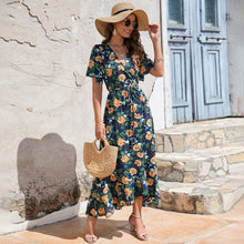 Laden Sie das Bild in den Galerie-Viewer, Beachy V-Neck Short Sleeve Dress with High Waist