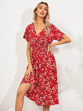 Görseli Galeri görüntüleyiciye yükleyin, Fashion Casual Small Floral Short-sleeved Dress