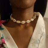 Collier coquillage tendance d'inspiration hawaïenne : ras du cou décontracté fait main en acier inoxydable argenté 