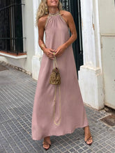 Carregar imagem no visualizador da galeria, Sequined Panel Halterneck With Makeup Maxi Dress