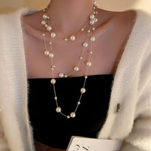 Load image into Gallery viewer, Long Pearl Court Style Clavicle Chain