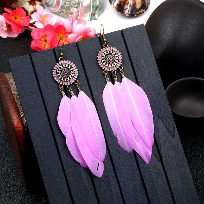 Vintage Sunflower Feather Tassel Earrings: Stylish Dangle Earrings for Women's Vacation and Daily Wear