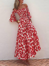 Carica l&#39;immagine nel visualizzatore di Gallery, Floral Print Smocked Off Shoulder Pocketed Maxi Dress