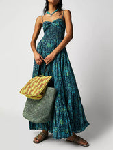 Carica l&#39;immagine nel visualizzatore di Gallery, Sundrenched Printed Maxi Dress