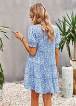 Laden Sie das Bild in den Galerie-Viewer, Fashion Chiffon Waist-skimming Printed Boho Dress