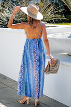 Carica l&#39;immagine nel visualizzatore di Gallery, V-neck Backless Halter Print Vacation Dress