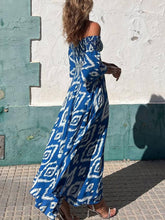 Carica l&#39;immagine nel visualizzatore di Gallery, Vacation Ethnic Print Smocked Off Shoulder Pocketed Maxi Dress