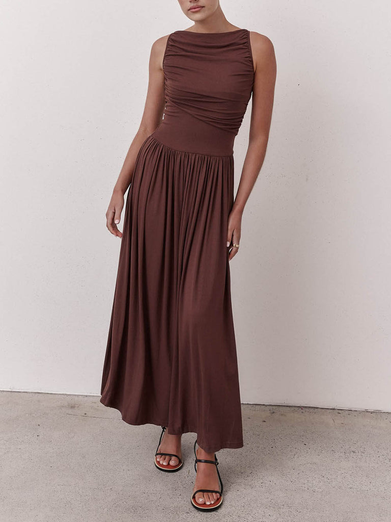 Elegant Pleated Sleeveless Maxi Dress