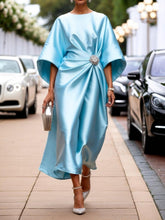 Carica l&#39;immagine nel visualizzatore di Gallery, Luxe Shimmer Satin Long Dress