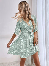 Carregar imagem no visualizador da galeria, V-neck Waist Fashion Versatile Boho Dress