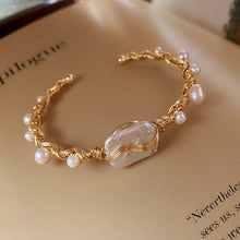 Indlæs billede til gallerivisning Baroque Pearl Open Cuff Bracelet