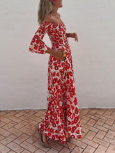 Carica l&#39;immagine nel visualizzatore di Gallery, Floral Print Smocked Off Shoulder Pocketed Maxi Dress