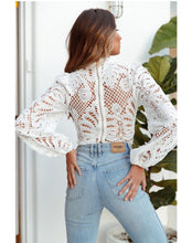 Carica l&#39;immagine nel visualizzatore di Gallery, French Style Elegant Flare Sleeve Handmade Lace Eyelet Top