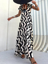 Carica l&#39;immagine nel visualizzatore di Gallery, Fresh Unique Ethnic Print Ruffle Sleeve A-line Maxi Dress