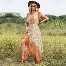 Lataa kuva Galleria-katseluun, Bohemian V Neck Print Dress