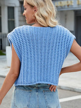 Load image into Gallery viewer, V-Neck Buttoned Knit Vest