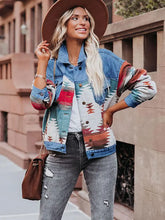 Indlæs billede til gallerivisning Washed Color-Block Denim Jacket