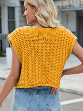 Load image into Gallery viewer, V-Neck Buttoned Knit Vest