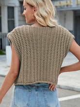 Load image into Gallery viewer, V-Neck Buttoned Knit Vest