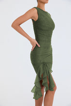 Load image into Gallery viewer, Casual Sleeveless Ruffle Midi Dress