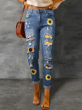 Load image into Gallery viewer, Fashionable Slim Fit Printed Jeans