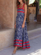 Laden Sie das Bild in den Galerie-Viewer, Suspender Print Maxi Dress