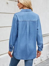 Carica l&#39;immagine nel visualizzatore di Gallery, Adjustable Sleeve Loose Denim Shirt
