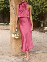 Carregar imagem no visualizador da galeria, Unique Bridesmaid Sleeveless High Neck Maxi Dresses