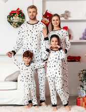 Carica l&#39;immagine nel visualizzatore di Gallery, Holiday Family Matching Pajamas Set