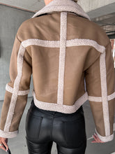 Indlæs billede til gallerivisning Venetian Plush Leather Jacket