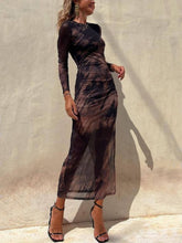 Laden Sie das Bild in den Galerie-Viewer, Charm Lady Mesh Overlay Tie Dye Print Long Sleeve Ruched Stretch Midi Dress