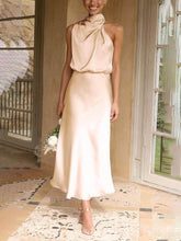 Carregar imagem no visualizador da galeria, Unique Bridesmaid Sleeveless High Neck Maxi Dresses