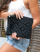 Load image into Gallery viewer, Diamond Pattern Macrame Tassel Clutch