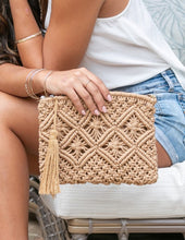 Load image into Gallery viewer, Diamond Pattern Macrame Tassel Clutch